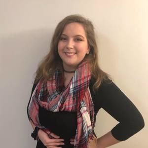 Meet your Posher, Alicia